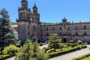 A CASIÑA D´AVOA