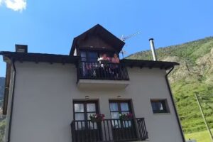 Apartamentos Pont Romànic