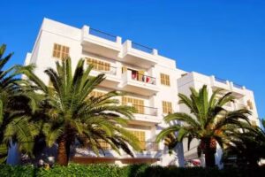 Apartamentos Sema