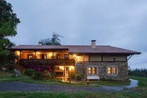 Apikale Casa Rural