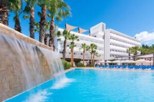 azuLine Hotel Bergantin