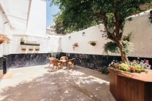 Bergamot HOUSE