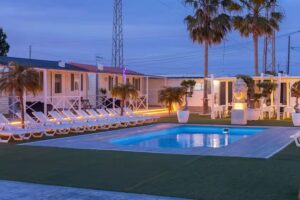 Bungalow Buda Beach