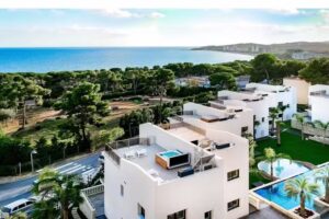 Calma Holiday Villas