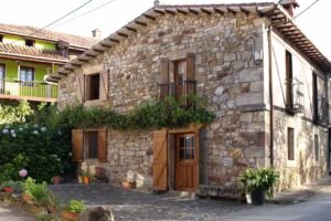CASA LA LASTRA