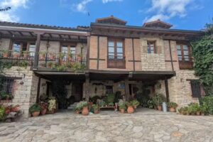 Casa Los Laureles