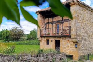 Casa rural LaNur