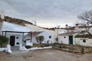 Cueva Las Yeseras