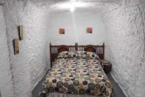 Cueva Navarro