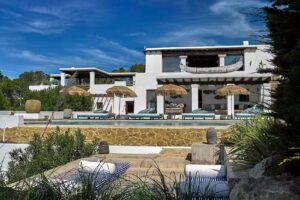 Es Vedra Bay Villas