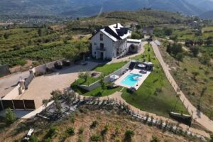 Finca Esencial