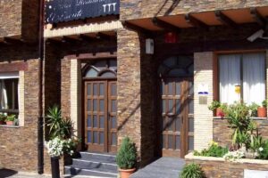 Hotel El Puente