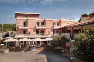 HOTEL EL REFUGIO 3 estrellas