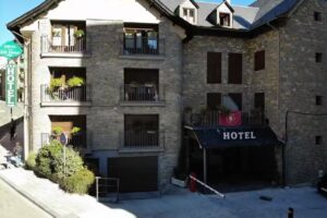 Hotel Eth Pomer