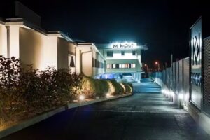 Hotel Kadrit