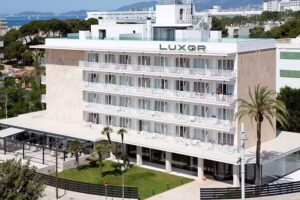 Hotel Luxor
