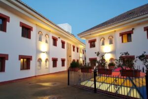 Hotel Reyes Ziríes