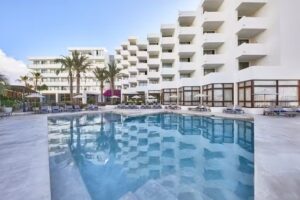 Hotel Tres Torres