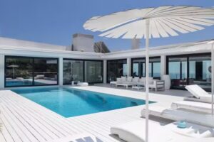 IBIZA STYLE BARCELONA LUXURY VILLA