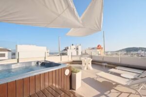 Mar Calma Hotel