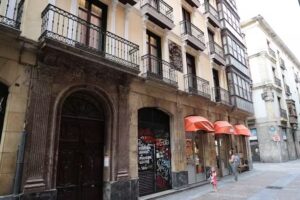 Pensión Ama Bilbao