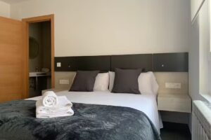 Ramón y Cajal Suites de Luxe