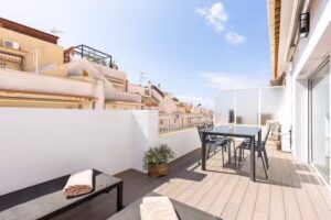 Sitges Group Apartments Calm Beach