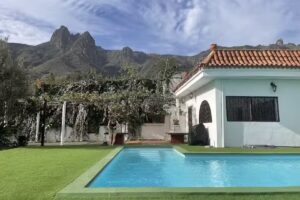 Villa Francis